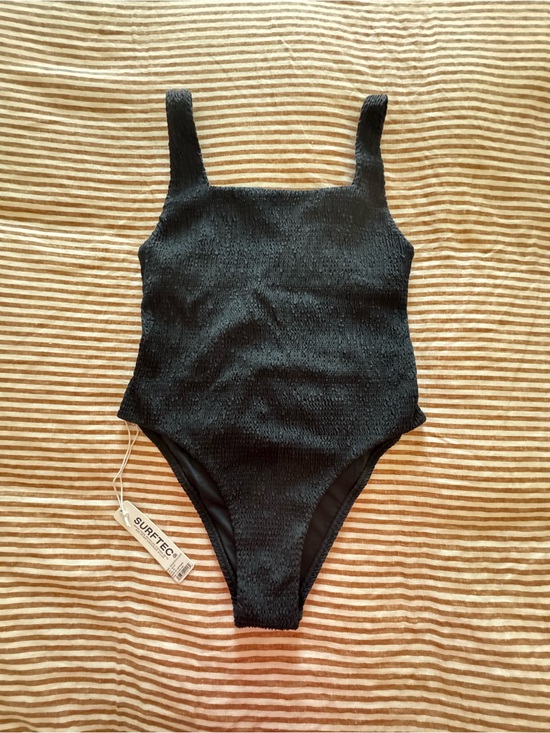 Jolyn Clothing Other - Jolyn Eryn Krouse Surf SURFTEC Black Textured One-Piece Swimsuit